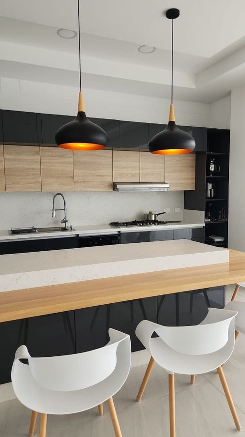 Casa de 4 alcobas en venta en Tribunas Corcega, Pereira, 486 m² · foto 3 de 7