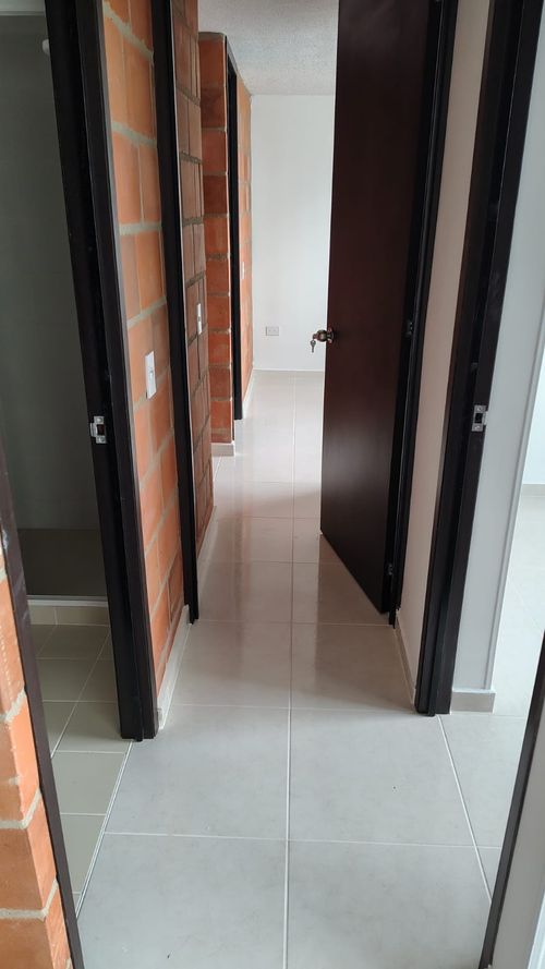 Apartamento de 3 alcobas en venta en Villa Rosa, Bucaramanga, 54 m² · foto 3 de 8