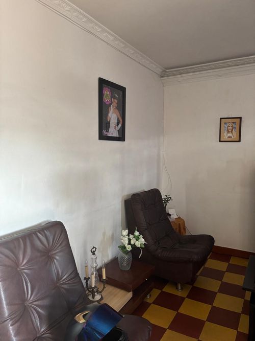 Casa de 3 alcobas en venta en El Pomar, Medellín, 130 m² · foto 2 de 24