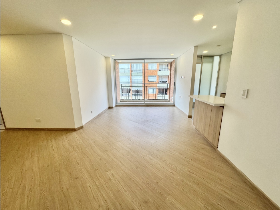 Apartamento en venta en El Batán, Bogotá · foto 2 de 15