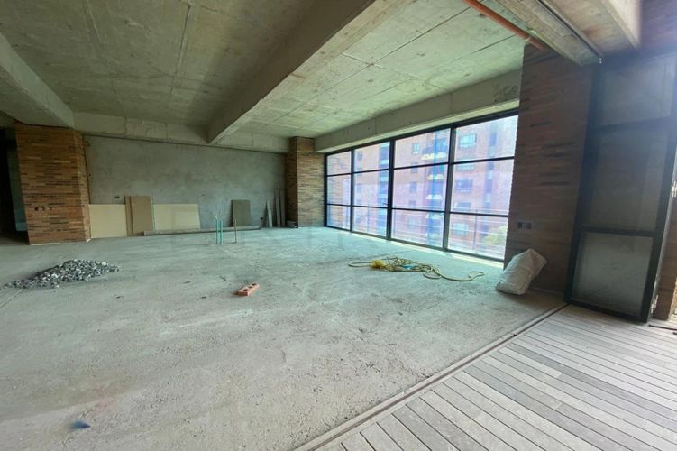 Apartamento de 3 alcobas en venta en Las Lomas, Medellín, 306 m² · foto 6 de 17