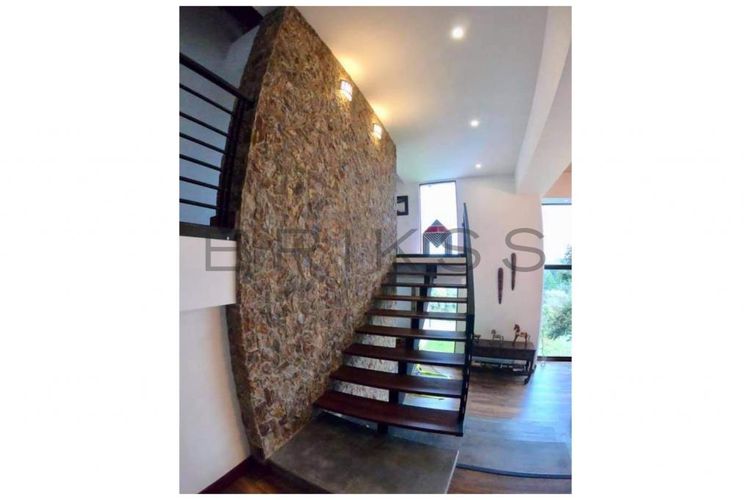 Casa de 3 alcobas en venta en Vía Las Palmas, Envigado, 400 m² · foto 9 de 21
