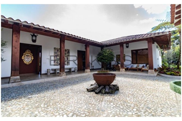 Finca en venta en Vilachuaga, Rionegro, 627 m² · foto 4 de 21