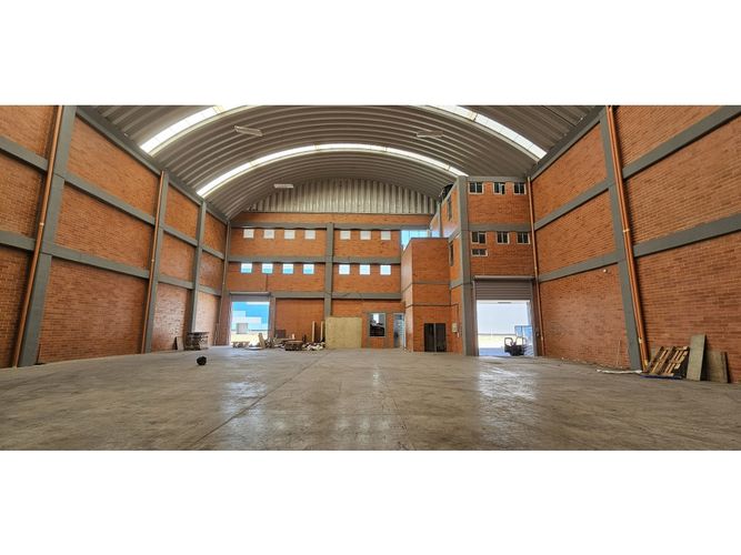 Bodega en venta en Siberia, Cota, 1000 m² · foto 3 de 12