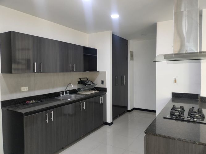 Apartamento en venta en Portal Norte, Envigado · foto 6 de 18