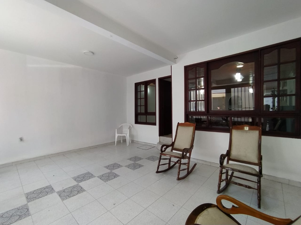 Casa en venta en Villas Del Madrigal, Bogotá · foto 2 de 24