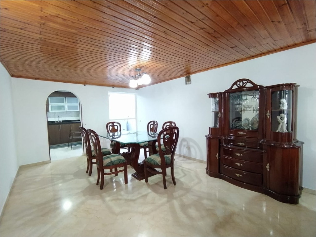 Casa en venta en Villas Del Madrigal, Bogotá · foto 7 de 24