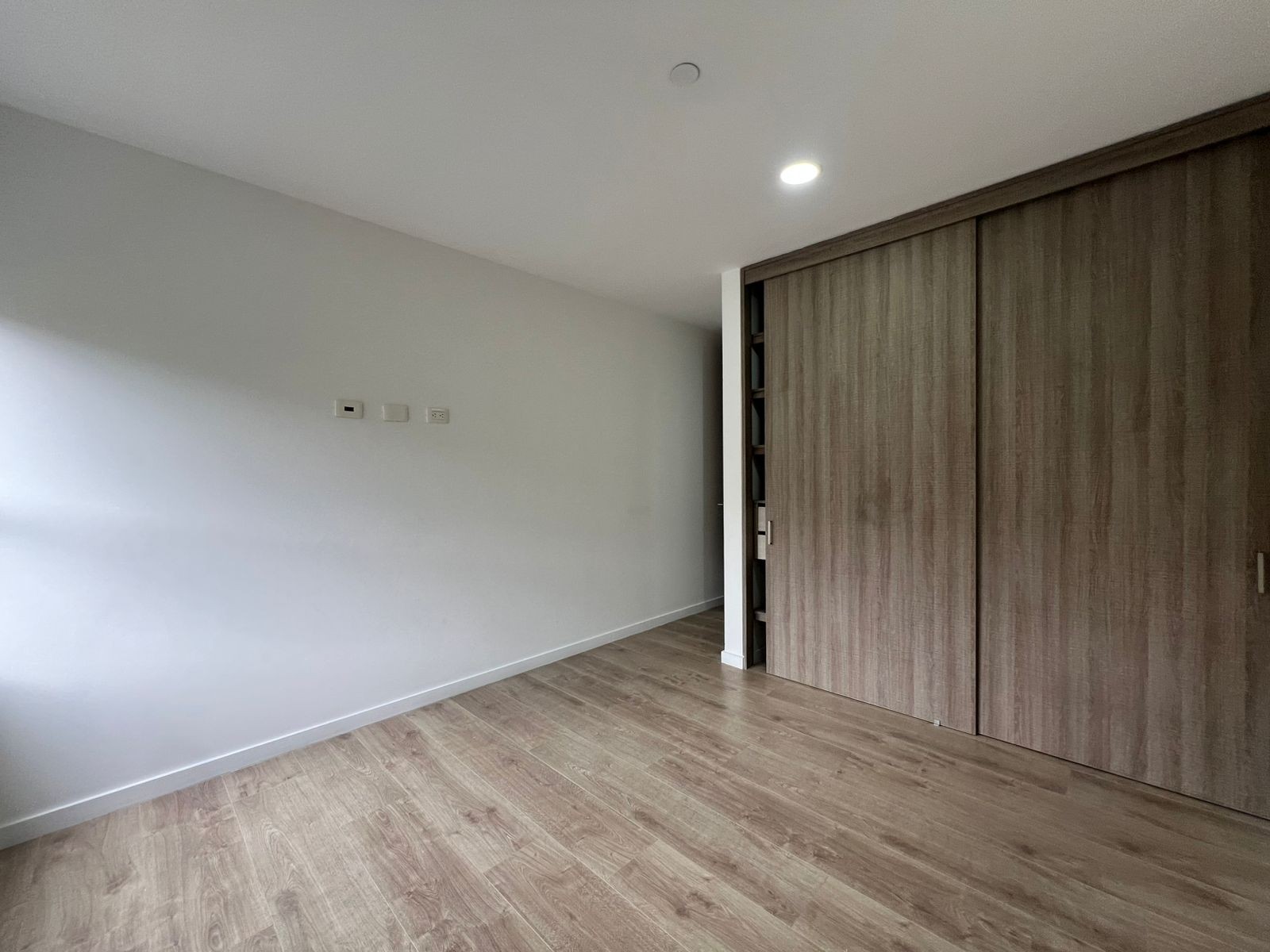 Apartamento en arriendo en La Pradera, Envigado · foto 8 de 16
