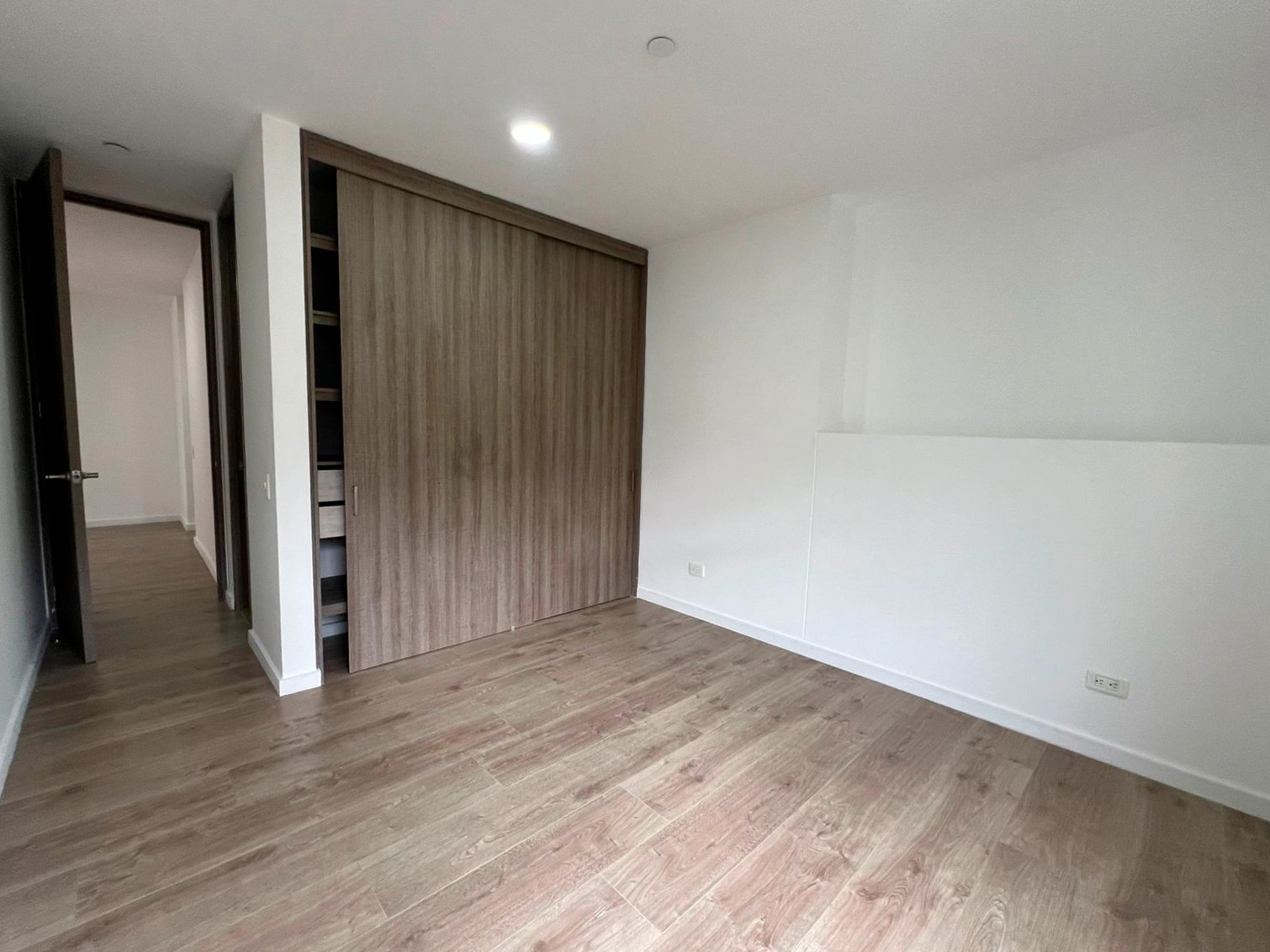 Apartamento en arriendo en La Pradera, Envigado · foto 12 de 16