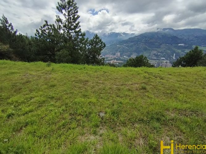 Lote en venta en Niquia, Bello, 3392 m² · foto 5 de 21