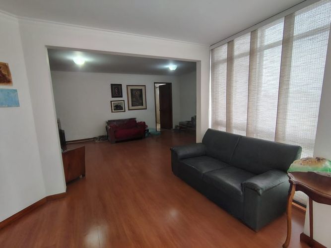 Apartamento de 3 alcobas en arriendo en El Poblado, Medellín, 189 m² · foto 12 de 16