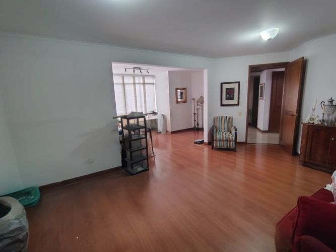 Apartamento de 3 alcobas en arriendo en El Poblado, Medellín, 189 m² · foto 10 de 16