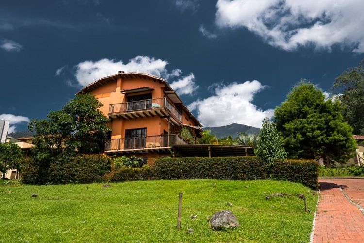 Casa de 4 alcobas en venta en La Aldea, La Estrella, 300 m² · foto 16 de 24