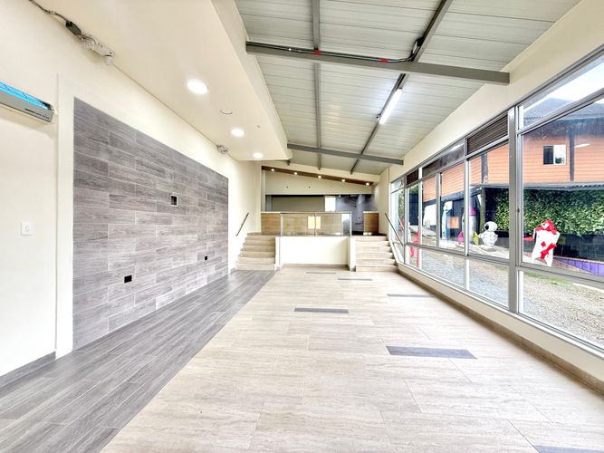 Local en arriendo en Tribunas Corcega, Pereira, 200 m² · foto 6 de 13