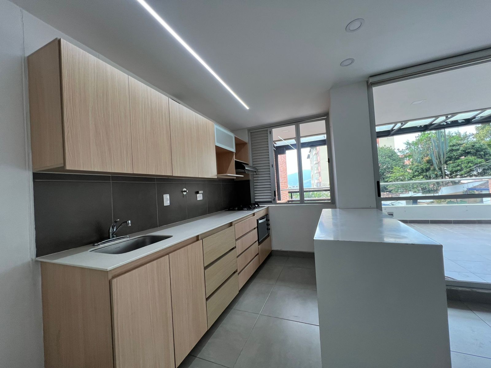 Apartamento en venta en Loma Del Chocho, Envigado · foto 6 de 18