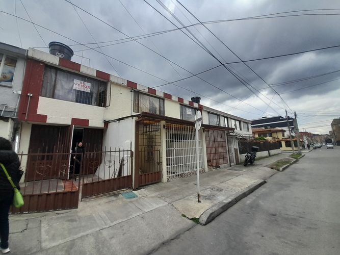 Casa de 3 alcobas en venta en Spring, Bogotá, 326 m² · foto 4 de 19