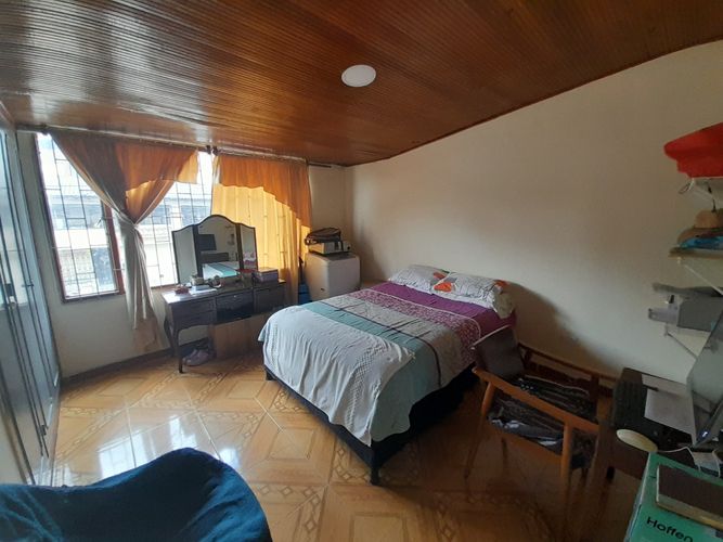 Casa de 3 alcobas en venta en Spring, Bogotá, 326 m² · foto 15 de 19