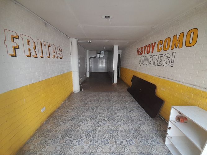 Casa de 3 alcobas en venta en Spring, Bogotá, 326 m² · foto 7 de 19