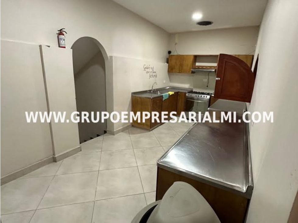 Apartaestudio en venta en Robledo, Medellín 2