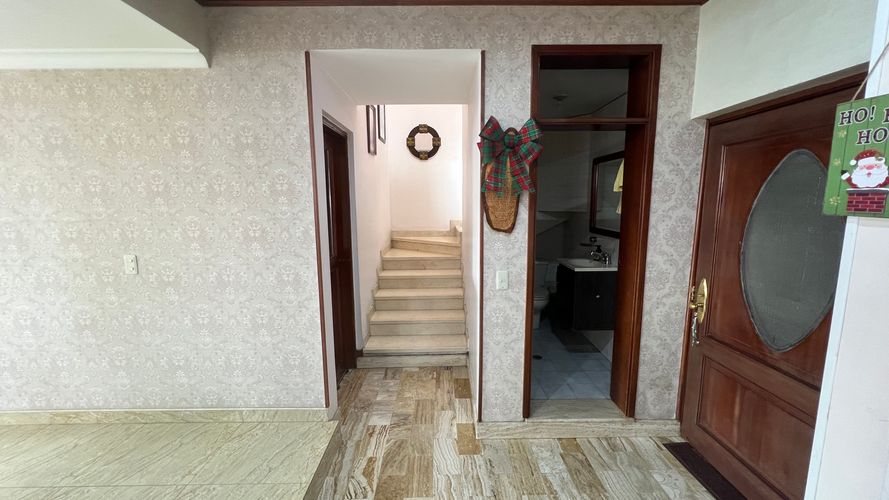 Casa de 4 alcobas en venta en San Jose De Bavaria, Bogotá, 373 m² · foto 13 de 24