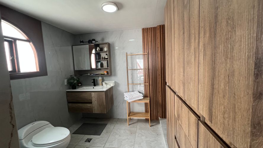 Casa de 4 alcobas en venta en San Jose De Bavaria, Bogotá, 373 m² · foto 15 de 24