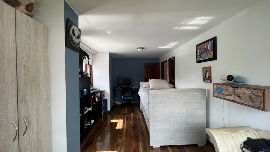 Casa de 4 alcobas en venta en San Jose De Bavaria, Bogotá, 373 m² · foto 17 de 24