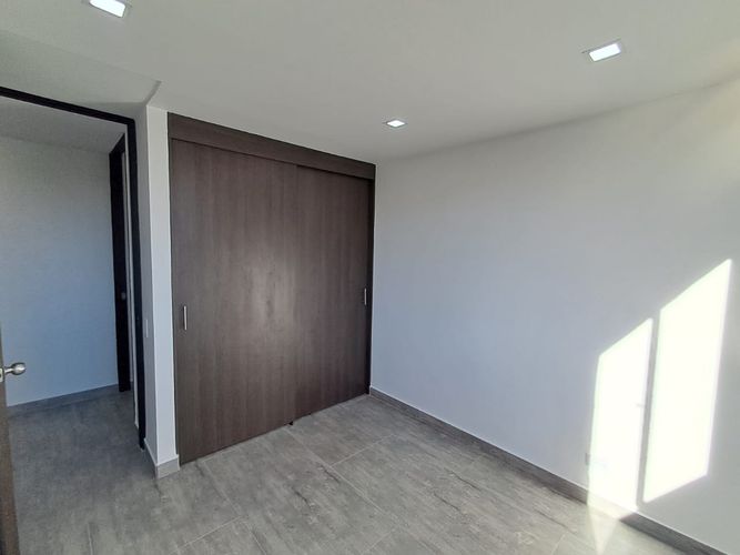 Apartamento de 3 alcobas en arriendo en Los Colegios, Rionegro, 76 m² · foto 13 de 19
