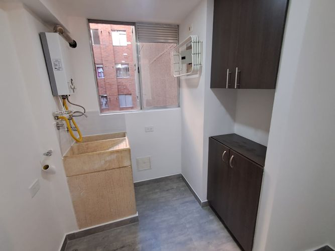 Apartamento de 3 alcobas en arriendo en Los Colegios, Rionegro, 76 m² · foto 17 de 19