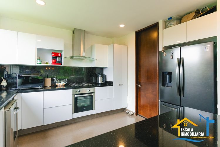 Casa de 3 alcobas en venta en Pueblo Viejo, Cota, 181 m² · foto 10 de 24