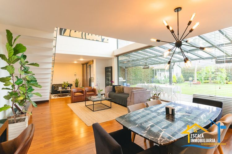 Casa de 3 alcobas en venta en Pueblo Viejo, Cota, 181 m² · foto 4 de 24