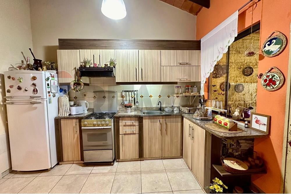 EN VENTA HERMOSA CASA DE UNA SOLA PLANTA — foto 2