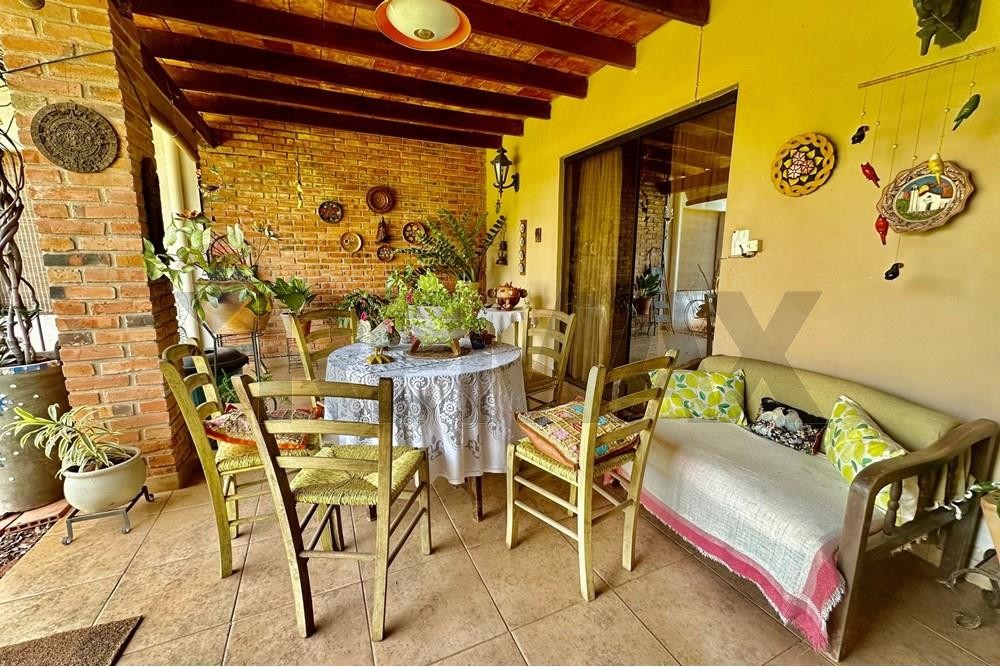EN VENTA HERMOSA CASA DE UNA SOLA PLANTA — foto 3