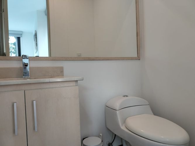 Apartamento de 2 alcobas en arriendo en El Poblado, Medellín, 79 m² · foto 17 de 17