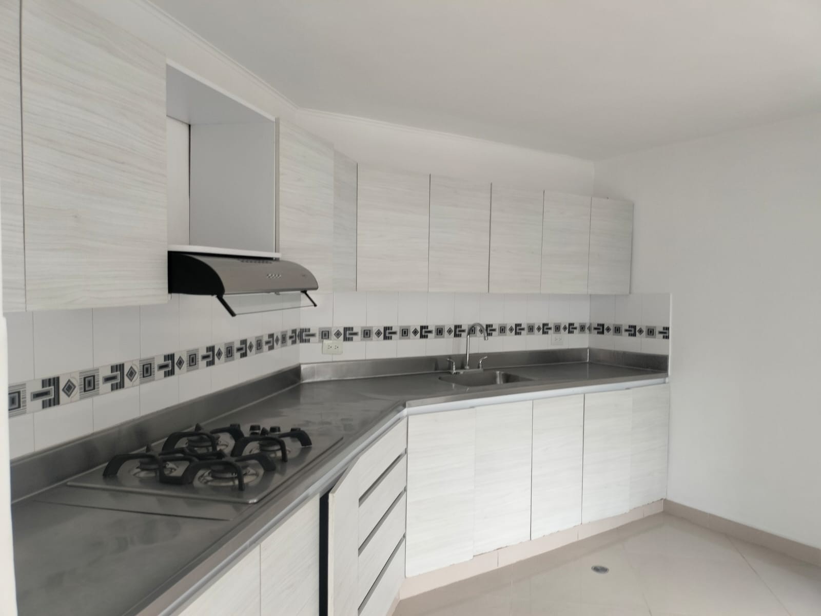 Apartamento en venta en Portal Norte, Envigado · foto 6 de 12