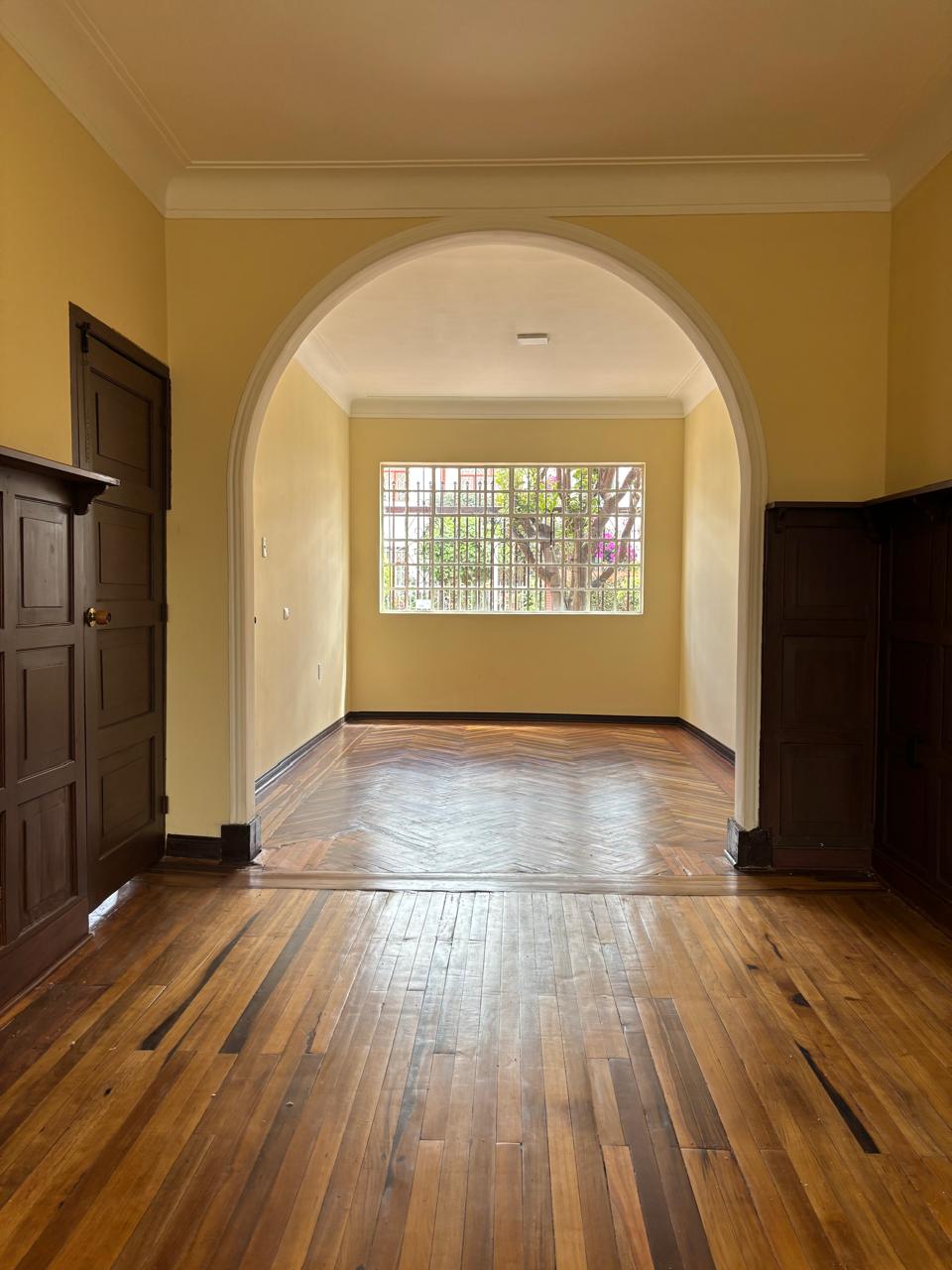Casa en venta en San Luis, Bogotá · foto 5 de 24