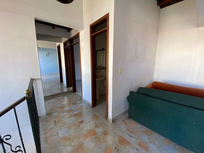 Apartamento de 4 alcobas en venta en La Aurora, Bucaramanga, 159 m² · foto 16 de 24
