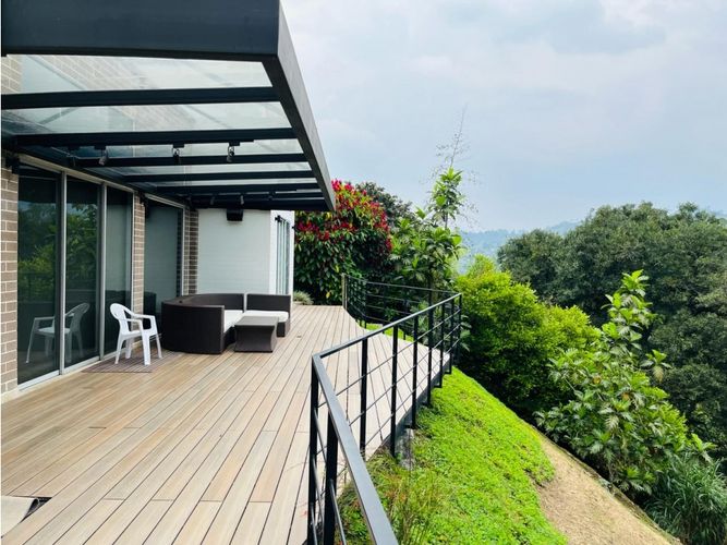 Casa de 3 alcobas en venta en La Tablaza, La Estrella, 272 m² · foto 6 de 24