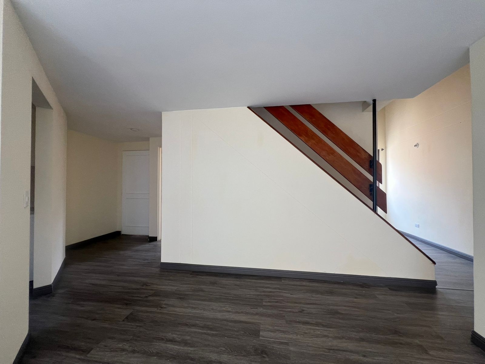 Apartamento en venta en Loma Del Escobero, Envigado · foto 9 de 17