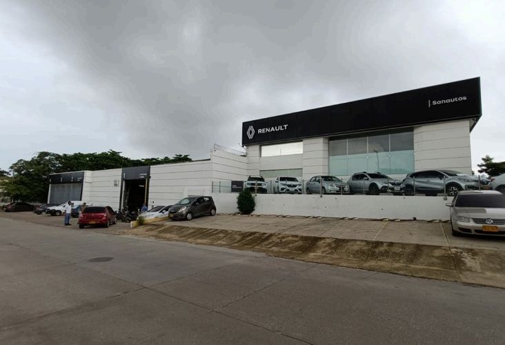 Bodega en arriendo en Las Nieves, Barranquilla, 2909 m² · foto 2 de 18