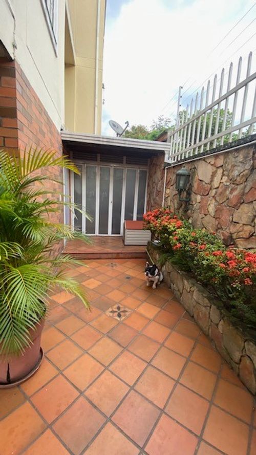 Casa de 3 alcobas en venta en Cañaveral, Floridablanca, 200 m² · foto 7 de 24