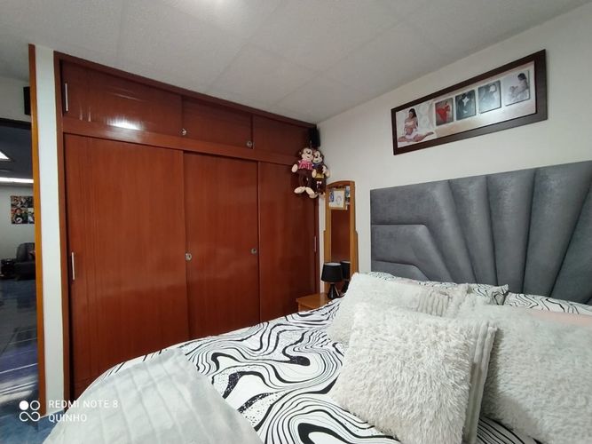 Casa de 6 alcobas en venta en Gran Britalia, Bogotá, 294 m² · foto 12 de 24