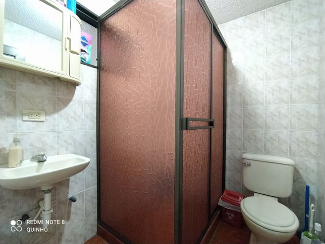 Casa de 6 alcobas en venta en Gran Britalia, Bogotá, 294 m² · foto 17 de 24