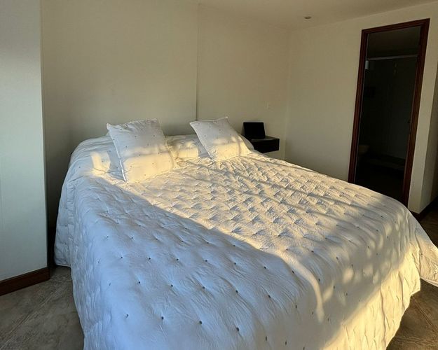 Apartamento en venta en El Poblado, Medellín · foto 7 de 10