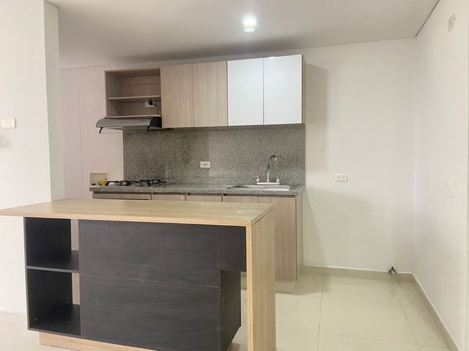 Apartamento de 3 alcobas en venta en Aldea Verde, Sabaneta, 72 m² · foto 3 de 17