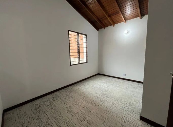 Oficina en arriendo en San Marcos, Envigado, 120 m² · foto 6 de 8