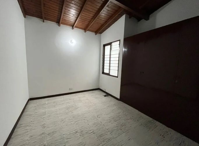 Oficina en arriendo en San Marcos, Envigado, 120 m² · foto 7 de 8