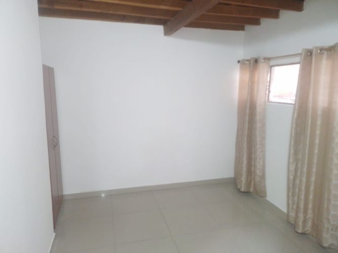 Oficina en arriendo en Laureles, Medellín, 60 m² · foto 2 de 10