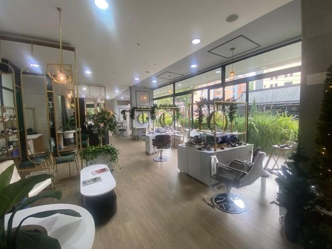 Local en venta en El Poblado, Medellín, 200 m² · foto 8 de 12