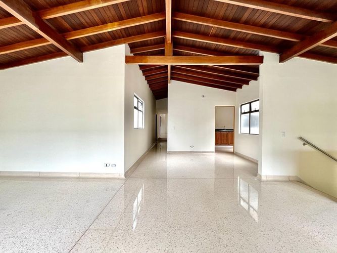 Oficina en venta en San Marcos, Envigado, 230 m² · foto 7 de 15