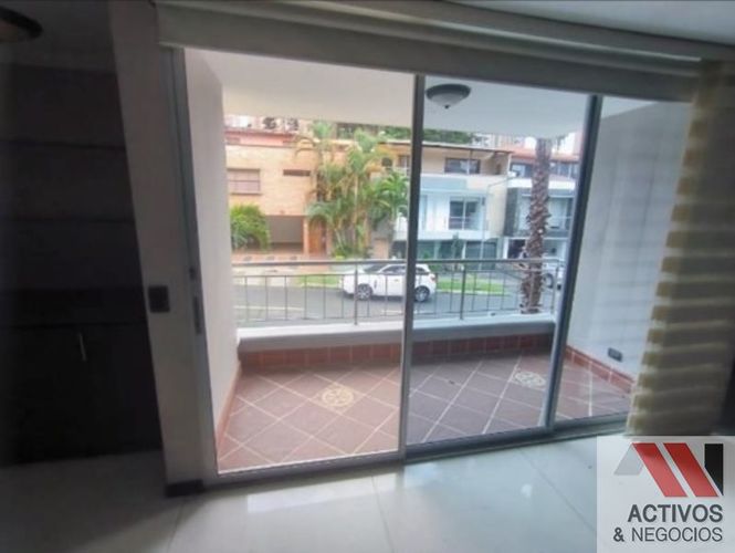 Casa de 5 alcobas en venta en Loma De San Jose, Sabaneta, 884 m² · foto 3 de 24
